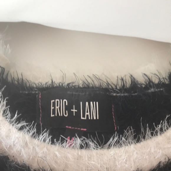 Eric & Lani fuzzy sweater size medium - Picture 2 of 3